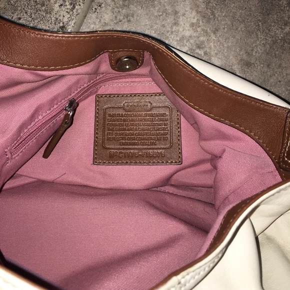 Authentic Coach Handbag - Picture 4 of 7